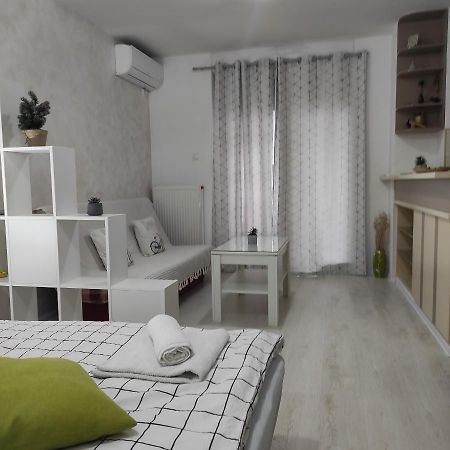Apartman Jevrejska บันยาลูกา ภายนอก รูปภาพ